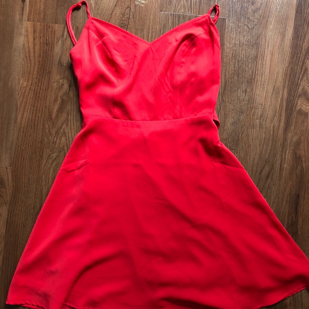 Lulus red cocktail dress